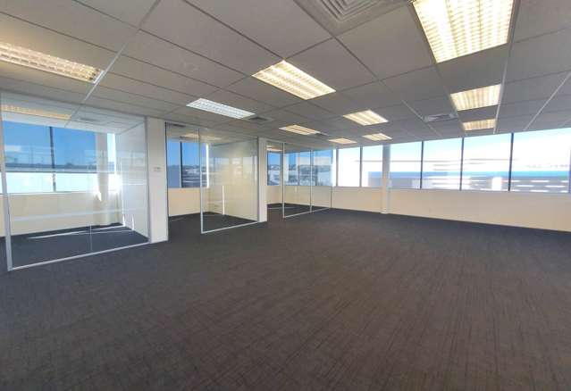 Unit B4/72 Apollo Drive Rosedale_2