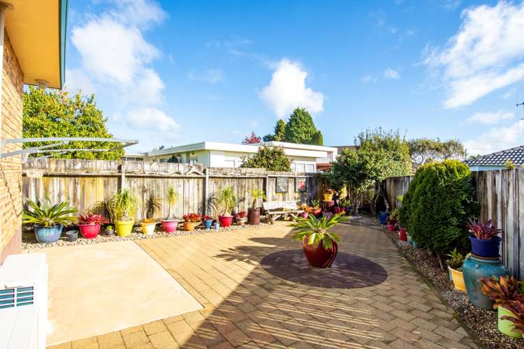 6 Whakaruru Place Matua_13