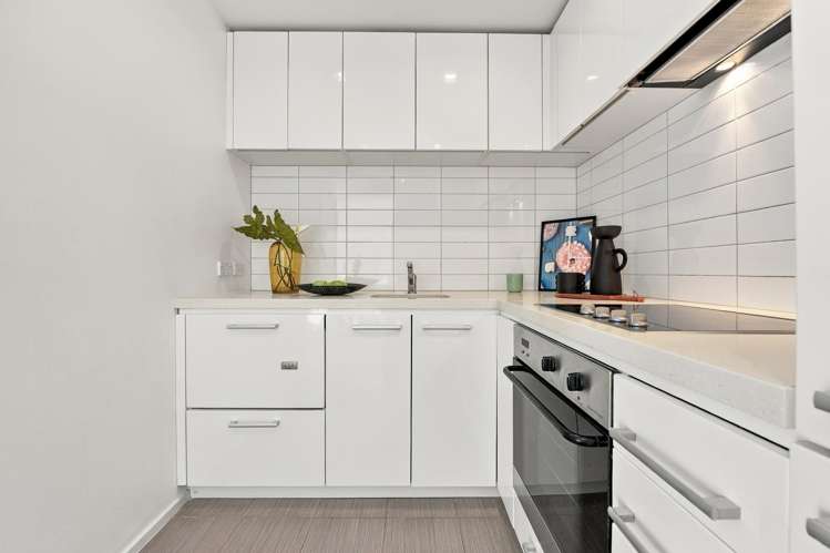 9G/14 Upper Queen Street Auckland Central_8