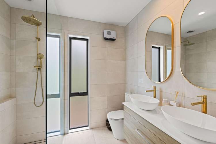 22 Steve Askin Drive Cracroft_18