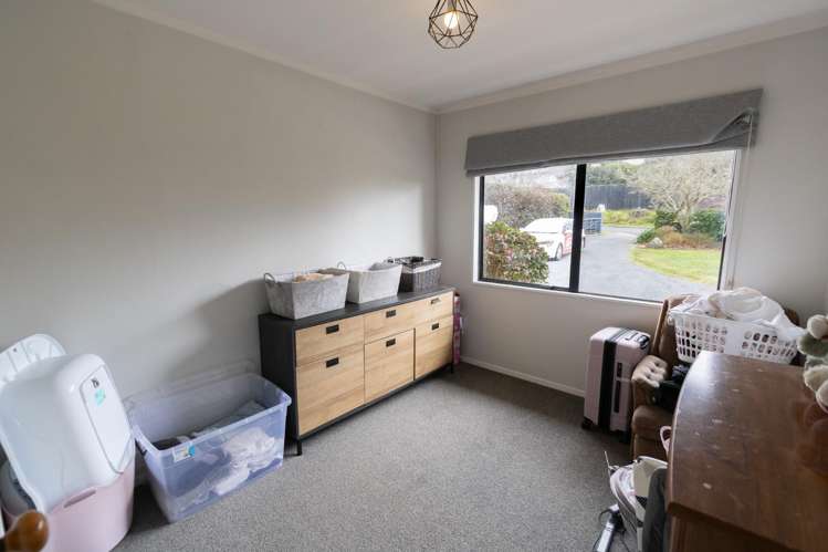 4 Robyn Hyde Place 11373_3