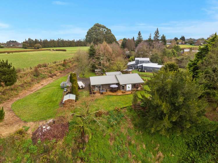 36 Silverwood Lane Leamington_3