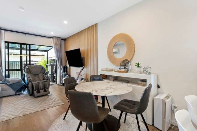 33 Kiato Lane Flat Bush_4