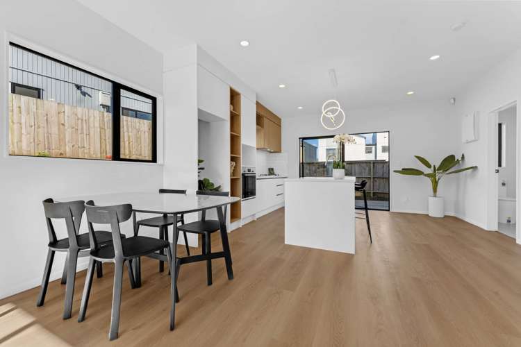 50B Crestview Rise Papakura_8