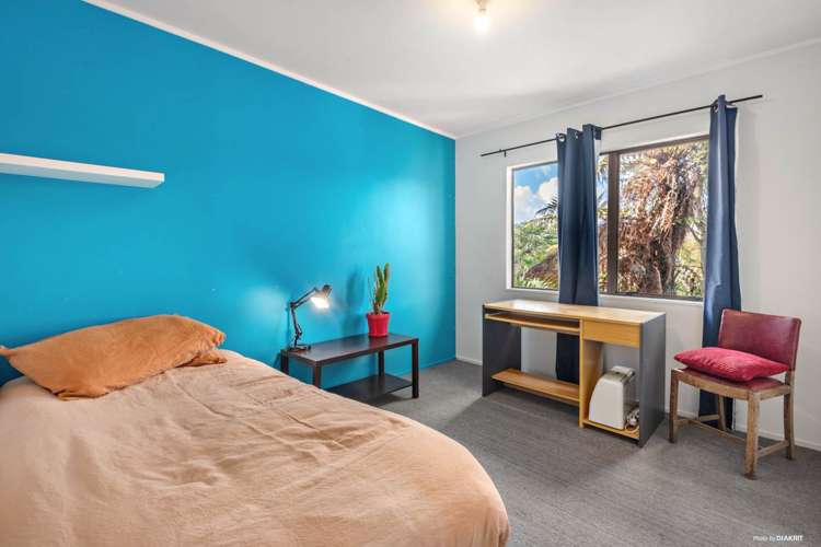 2/18 Glengarry Road Glen Eden_7