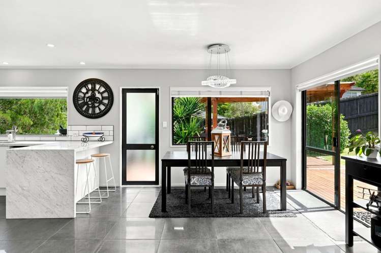 56 Ferry Road Arkles Bay_7