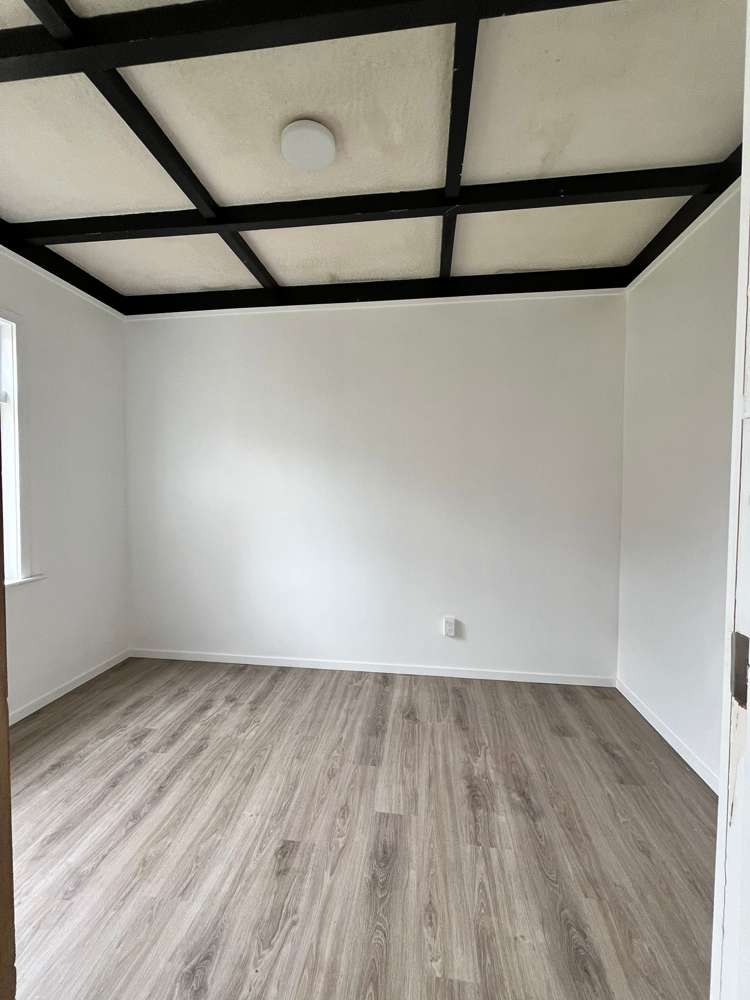 8 Berkeley Road Manurewa_5