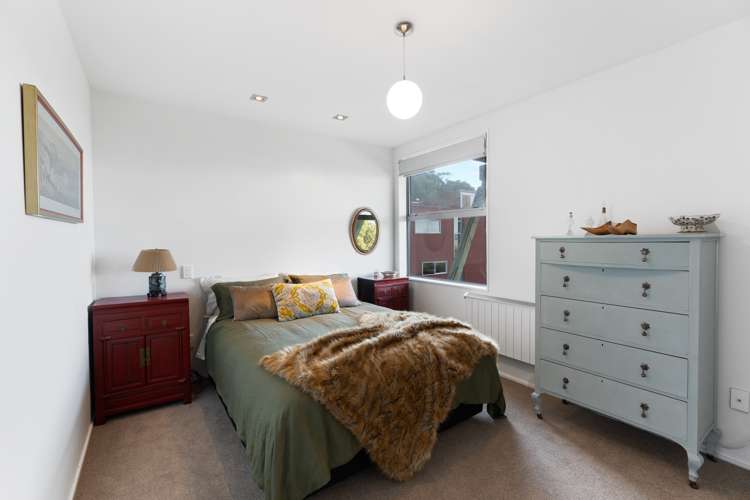 23/2 Onslow Road Khandallah_10