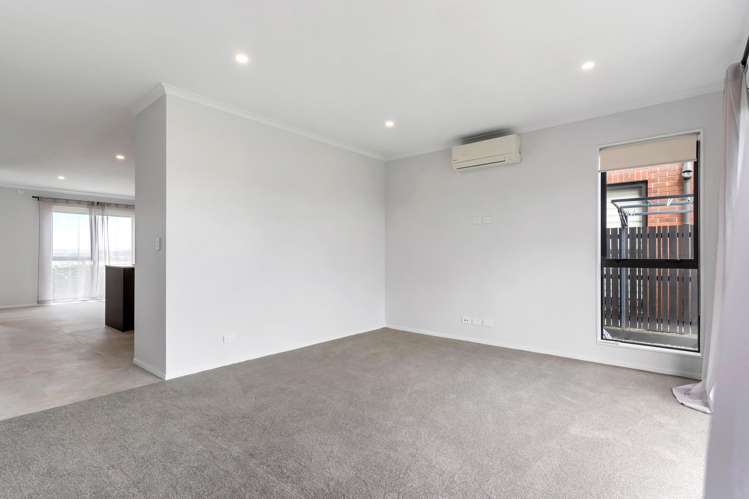 58 Clark Road Hobsonville_7