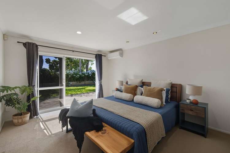 6 Condor Drive Pyes Pa_19