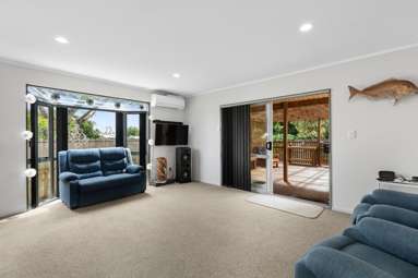 12A Anzac Avenue_4