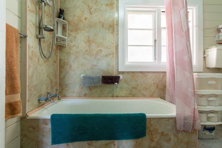 70 Allardice Street Dannevirke_10