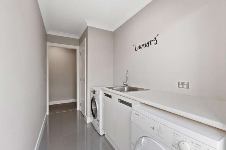 75 Mataroa Crescent Flagstaff_22