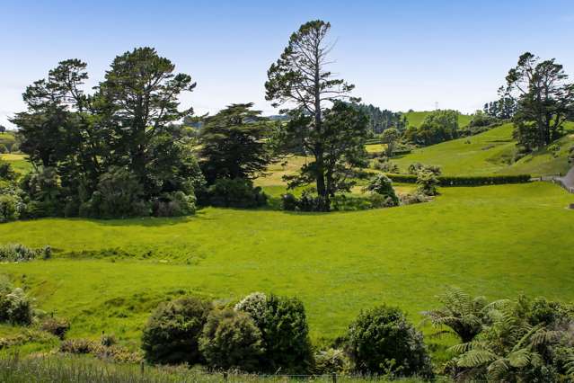 Upland Road Egmont Village_4