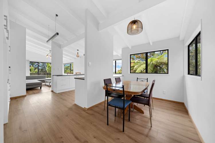 84 & 86 Ayton Drive Totara Vale_21