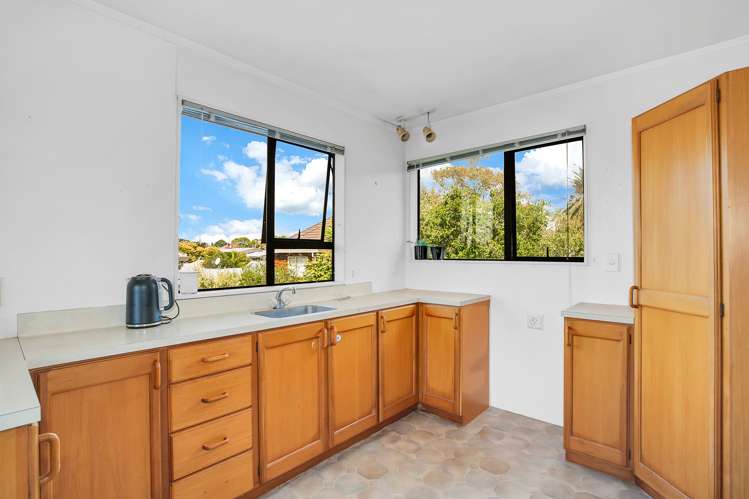 21 Fontenoy Street Mount Albert_15