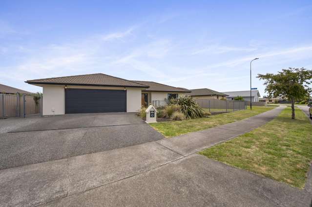 Northwood Knockout -Where Family Living Hits a Six