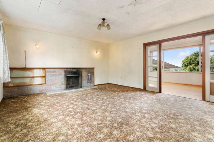 88 Bradbury Road Botany Downs_4