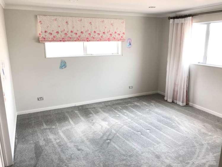 49 Rosewell Crescent Flat Bush_13