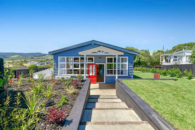 4 Forlong Rise Helensville_34