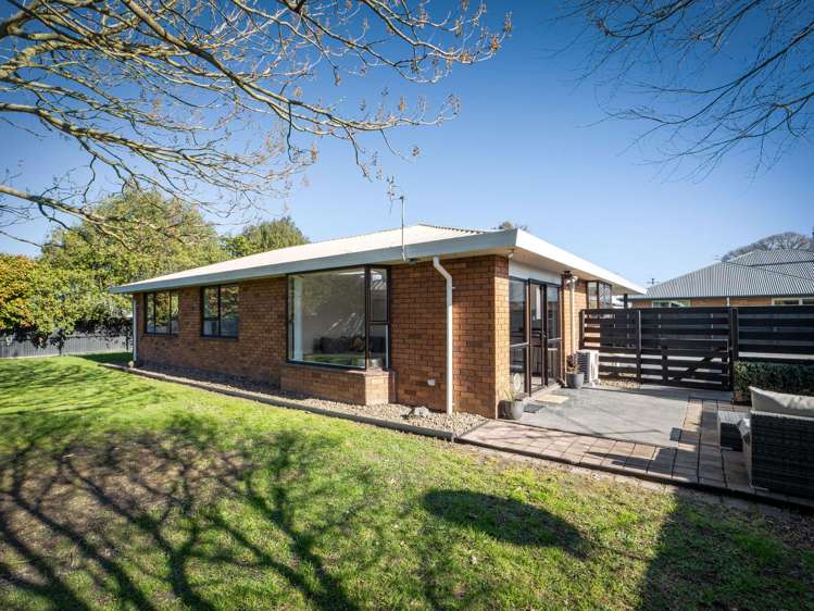 2/4 Banks Street Templeton_12