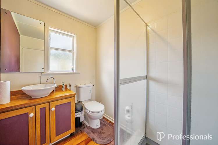 12 Miles Crescent Wainuiomata_15