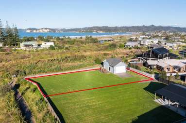 305 Cook Drive_4