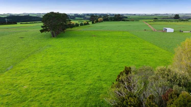624 Meremere Road Hawera_25