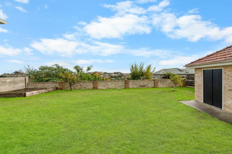 33 Dalethorpe Avenue 10458_16