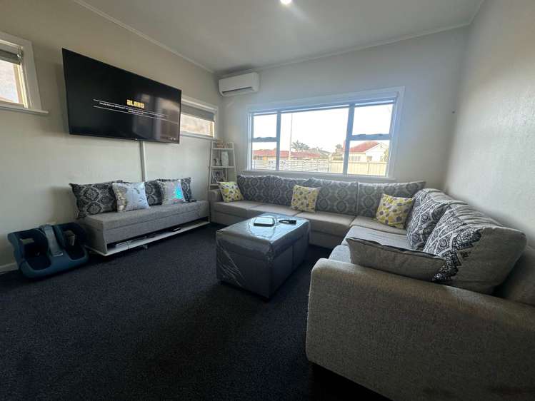 1/72 Coronation Road Papatoetoe_2