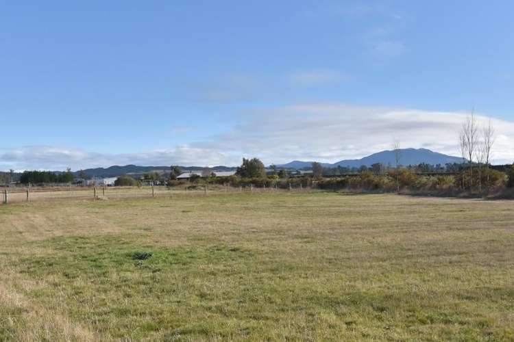 113 Bruces Road Sefton_1