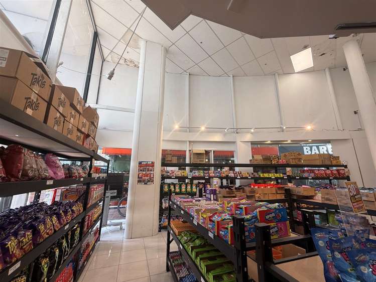 Shops 1 and 2, 1 Manners Street Te Aro_4