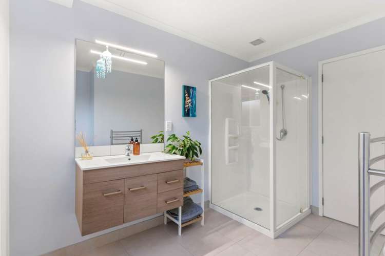 20A Murray Road Te Atatu Peninsula_16