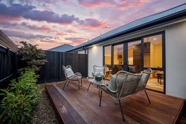 2/45 Averill Street_2