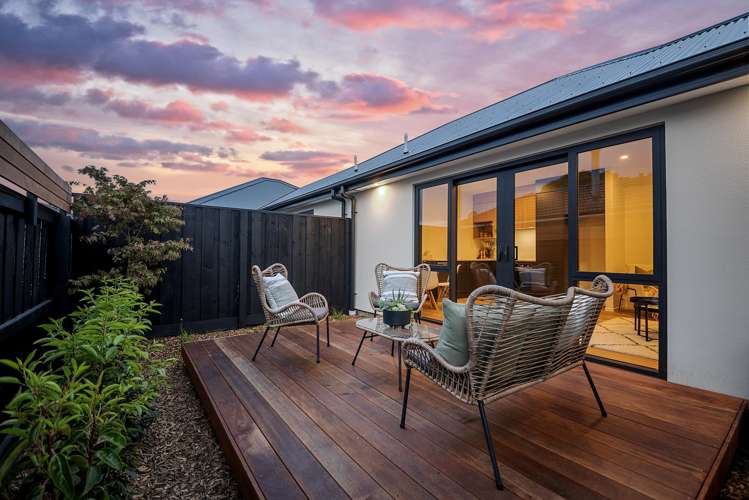 2/45 Averill Street Richmond_2