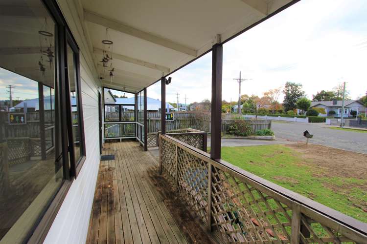 8a Paterson Street Pahiatua_11