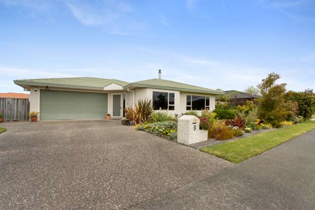 9 Knightsbridge Place Taradale_2