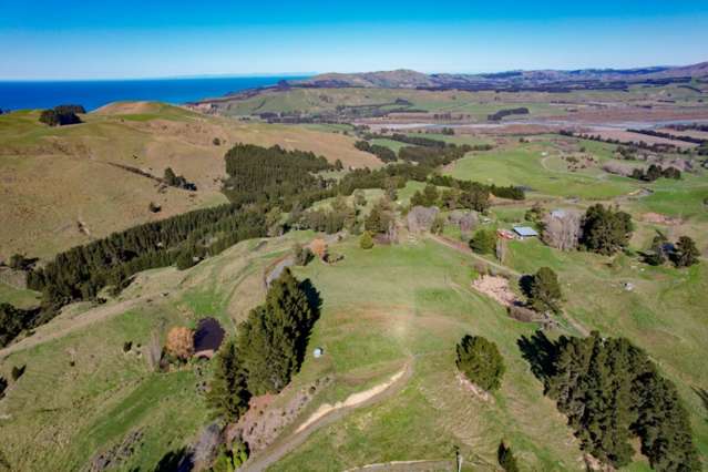 684p Cathedral Road Domett_3