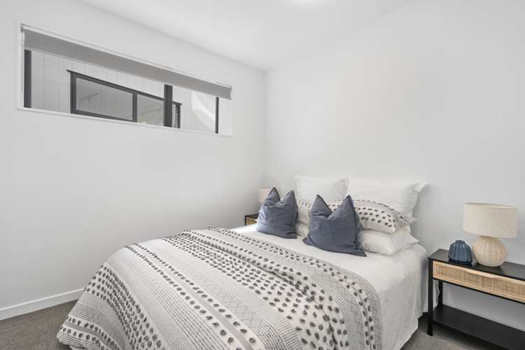 2/69 Tiketike Way Brooklyn_16