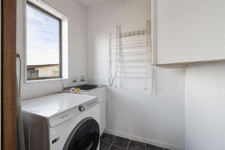 23 Ferndale Place Feilding_12