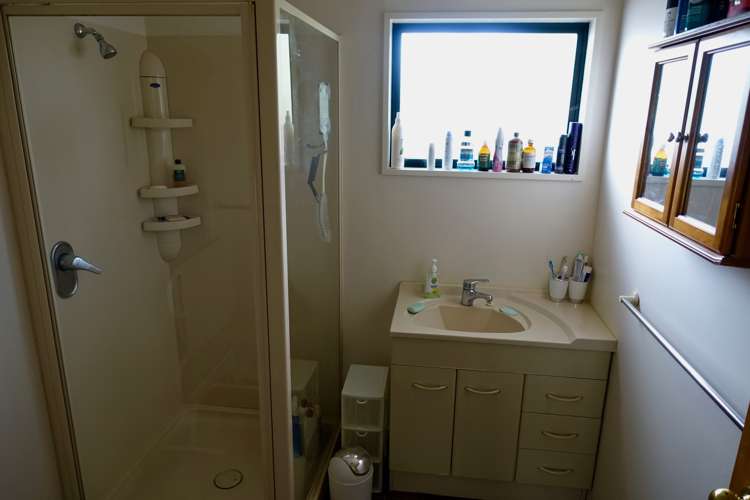 21 Wharf Road Karamea_18