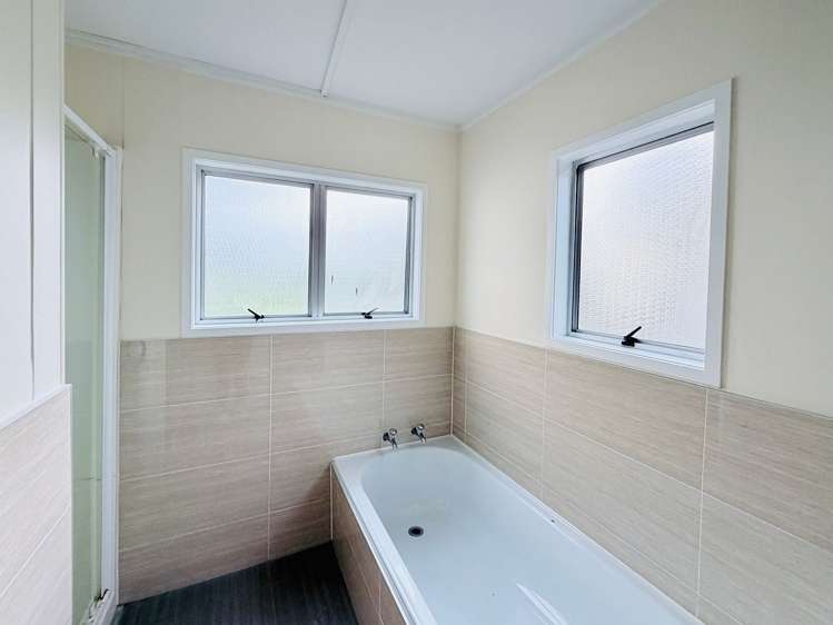 152 Weatherly Road Torbay_15