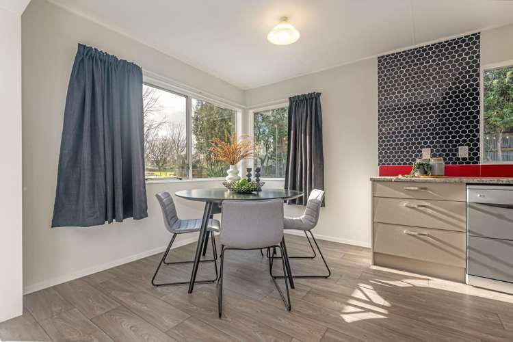 15 Racecourse Road_5
