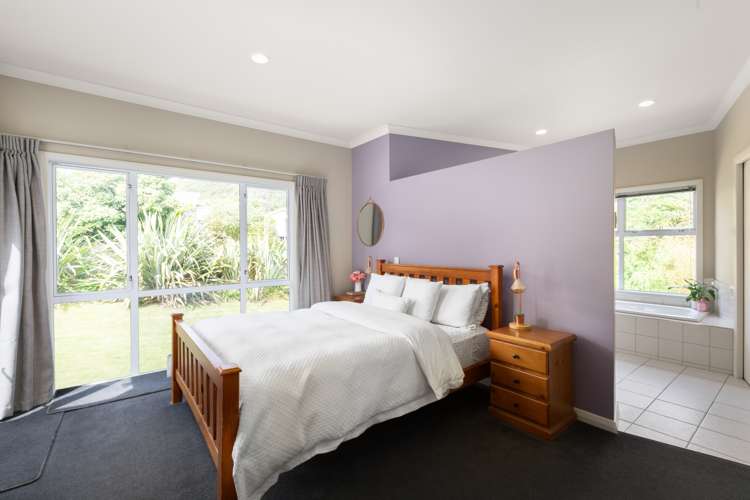 102 The Terrace Thames_13