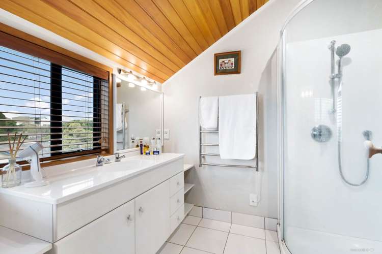 43 Parkhill Road Mellons Bay_14