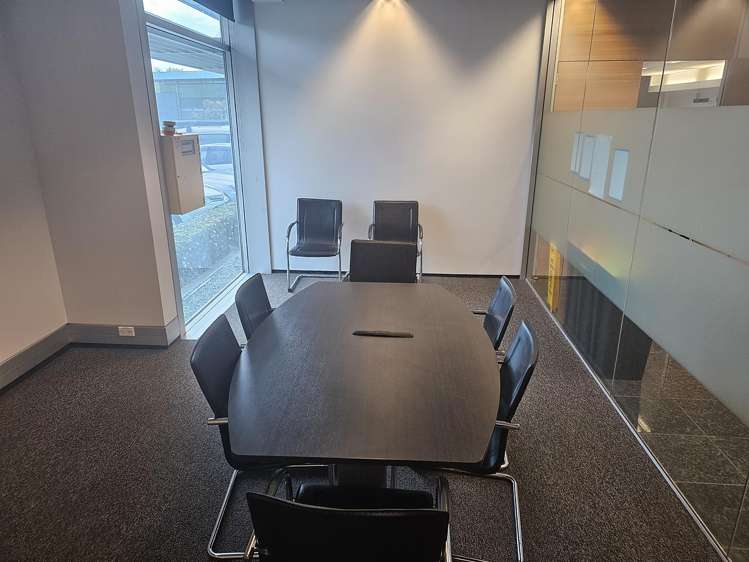 7 Show Place Addington_2