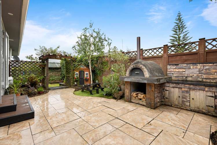 2/57 Solar Road Glen Eden_8