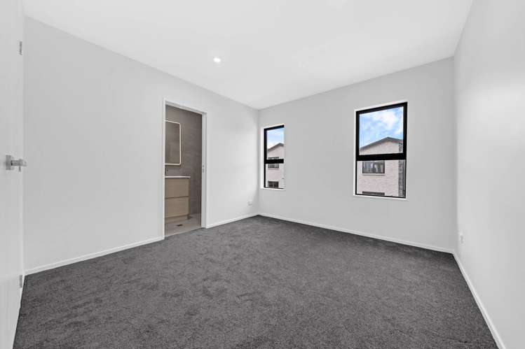 84C Botany Road Botany Downs_9