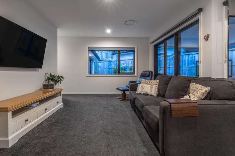 14 Schooner Drive Whitby_16