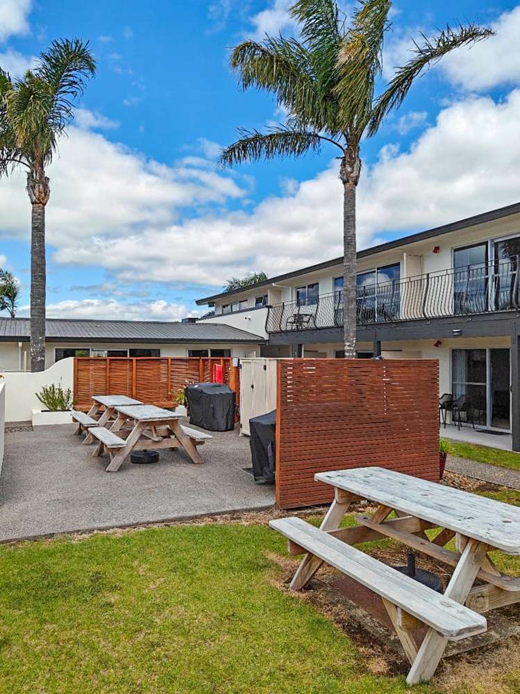 9/415 Port Road Whangamata_17